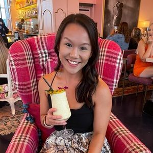 Meet your Posher, Lena